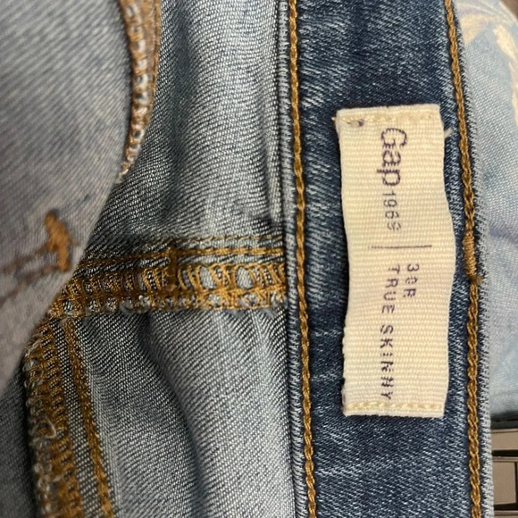 Gap true skinny jeans 30R EUC - Picture 3 of 3